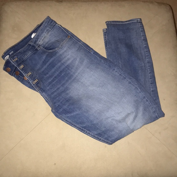 Old Navy Denim - Great quality button up jeans!!!